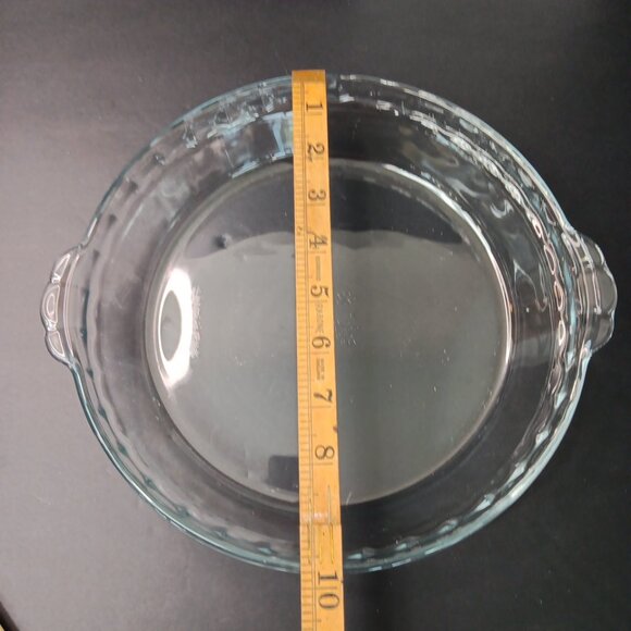 Vintage Pyrex #229 Glass Deep Dish Pie Dish Ovenware 9.5in Ribbed Edge USA - Picture 3 of 10
